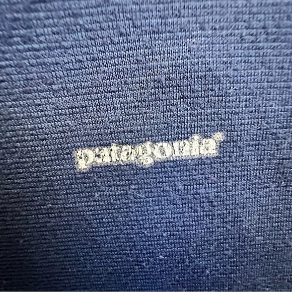 Patagonia Capilene Shirt Women's
Small Baselayer 1/4 Zip Blue
Performance *read* - Picture 10 of 10